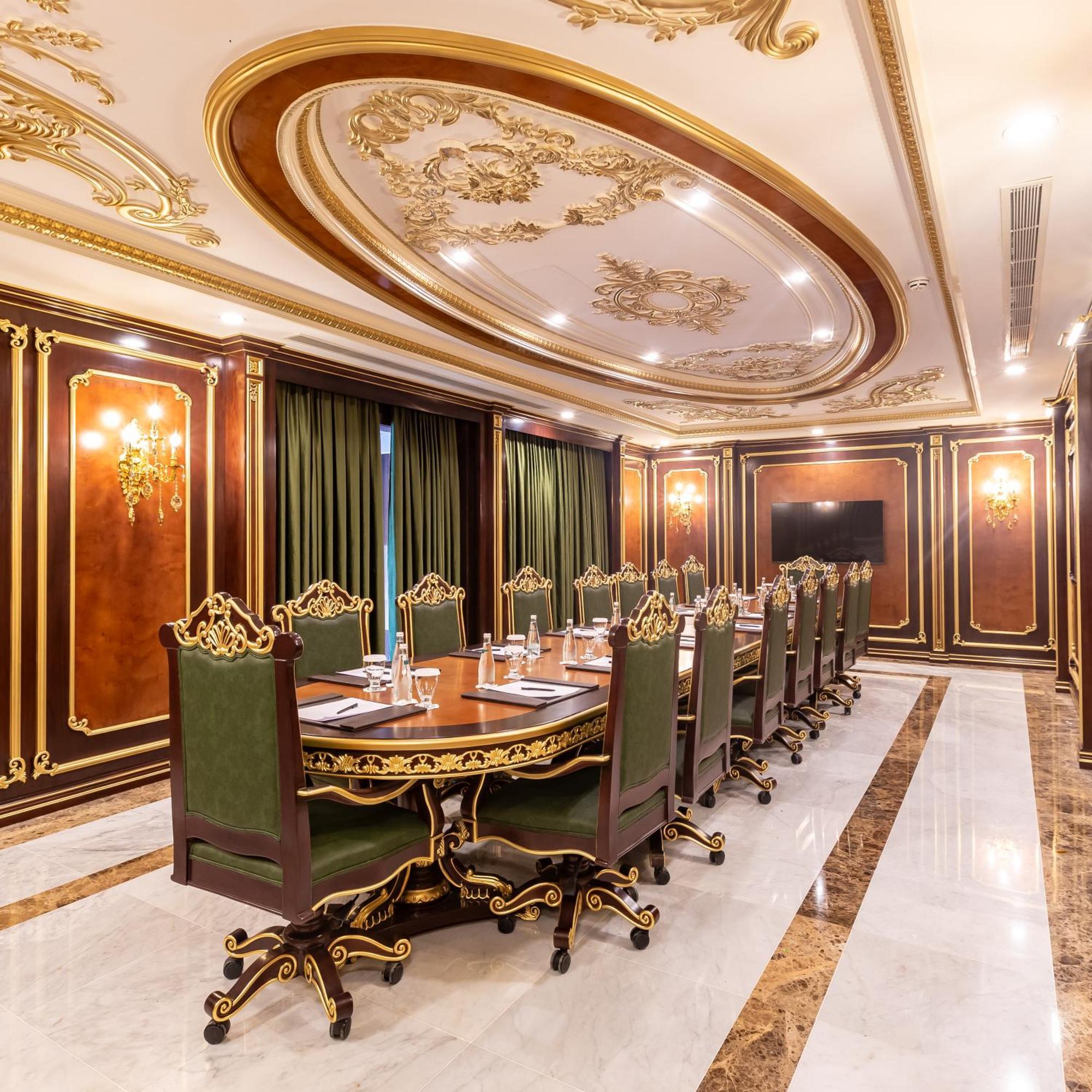 Cristal Erbil Hotel Экстерьер фото The meeting room of the Prime Minister